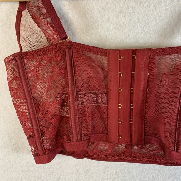 Victorias Secret Very Sexy Collection Lace Bralette Sz 32D Red Pin Up Boudoir - Picture 6 of 11